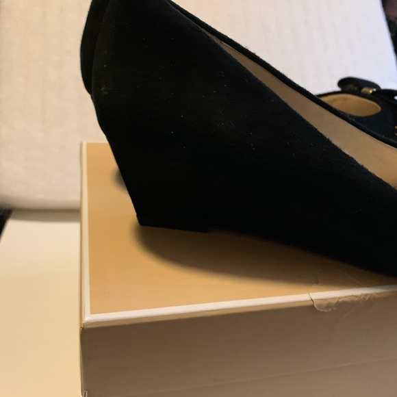Michaels Kors Kiera Suede Mid Wedge - Picture 6 of 6